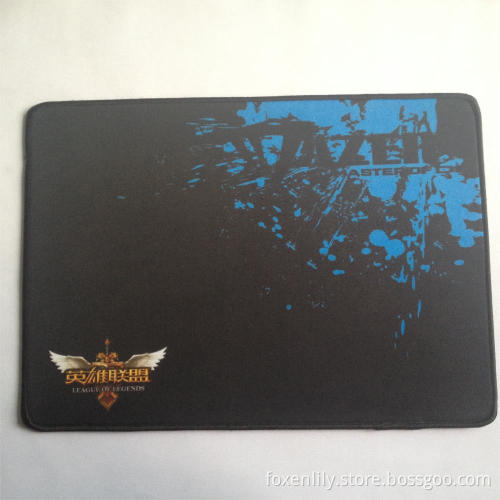 Edge Locked Mouse Pad for Game Play Mats